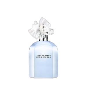 Marc Jacobs Just Perfect Perfume – Ambery Perfume for Women – With Strawberry, Jasmine & Caramel – Long-Lasting Fragrance(3.3 Fl Oz (Pack of 1))