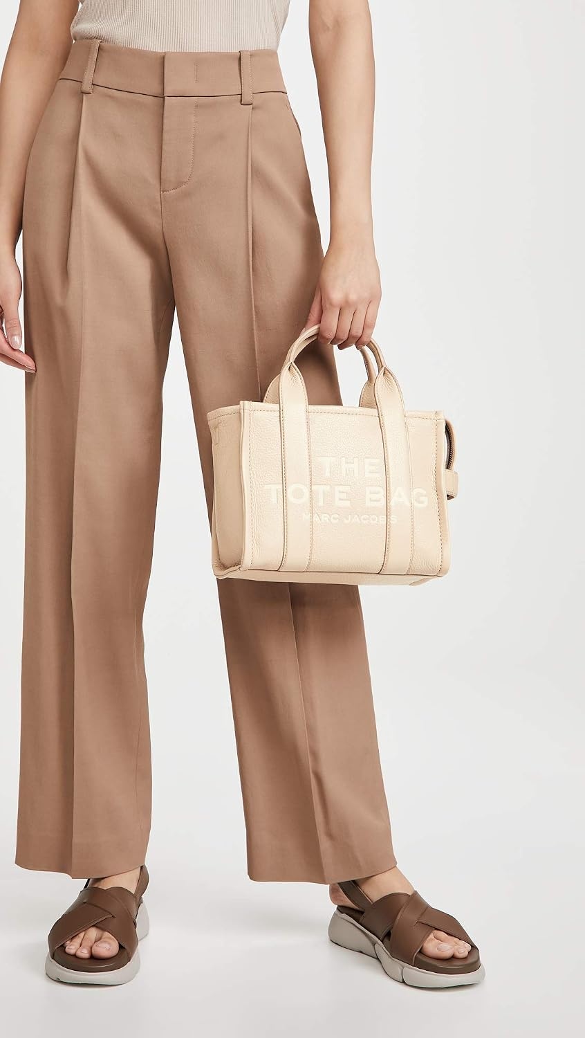 image:imageMarc Jacobs Womens The Leather Small Tote BagTwine