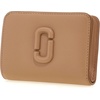 Marc Jacobs Women’s The Mini Compact Wallet, camel, One Size(camel)