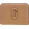 Marc Jacobs Women’s The Mini Compact Wallet, camel, One Size(camel)