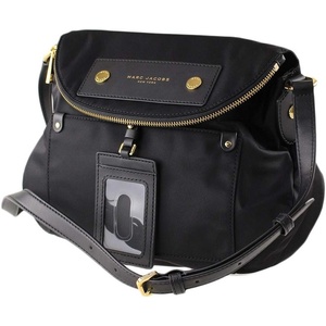 Marc Jacobs Preppy Natasha Nylon Crossbody Bag(Black)